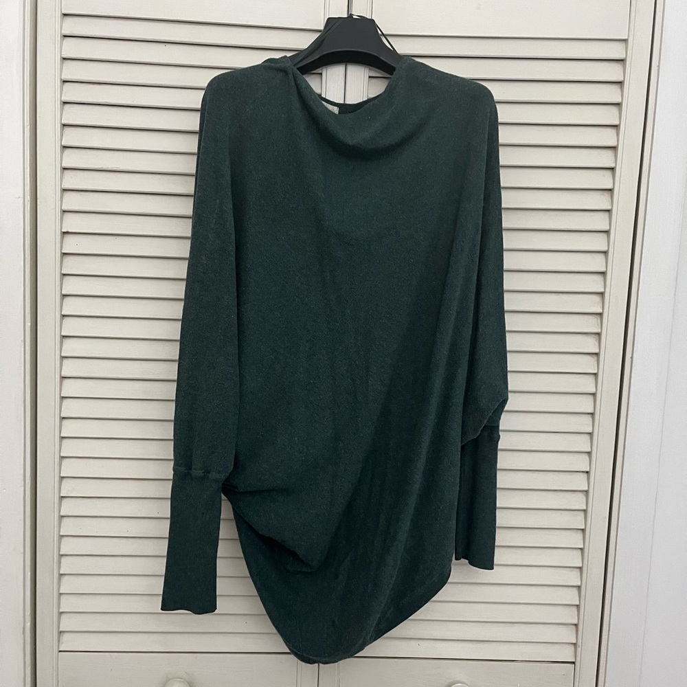 Tezens green cashmere sweater